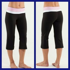 Lululemon Goove Crop capri pants size 6